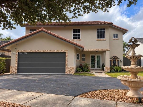 652 NW 134th Ave , Miami, FL 33182
