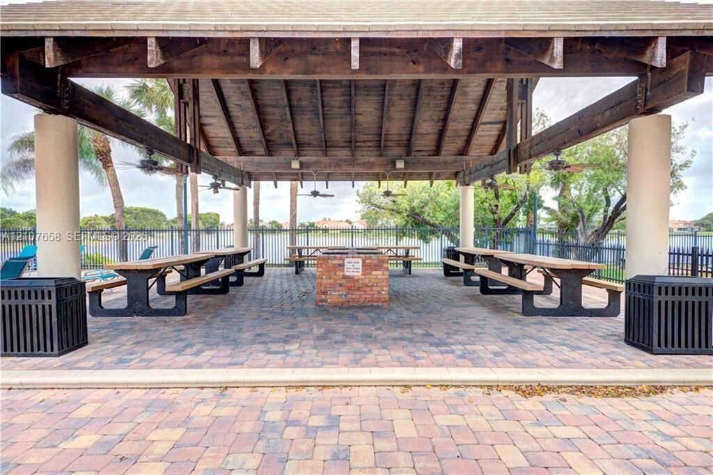 10766 Crescendo Cir , Unit x, Boca Raton, FL 33498 Photo