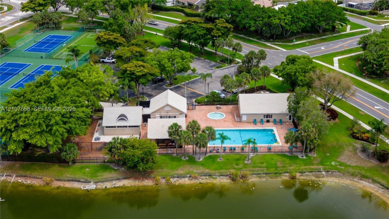 10766 Crescendo Cir , Unit x, Boca Raton, FL 33498 Photo