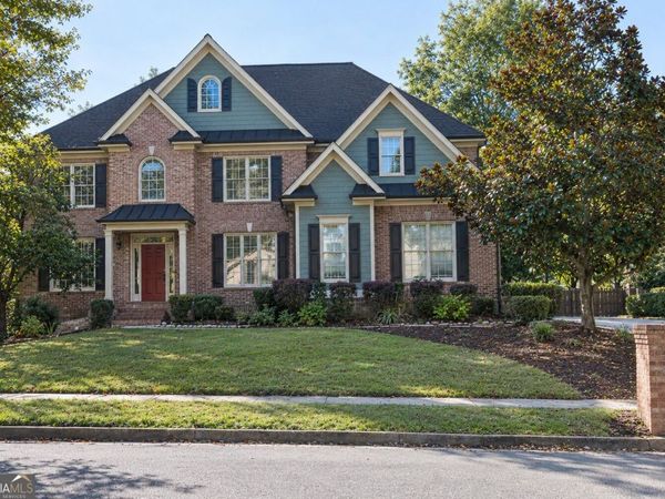 2649 Hidden Falls Drive NE, Buford, GA 30519