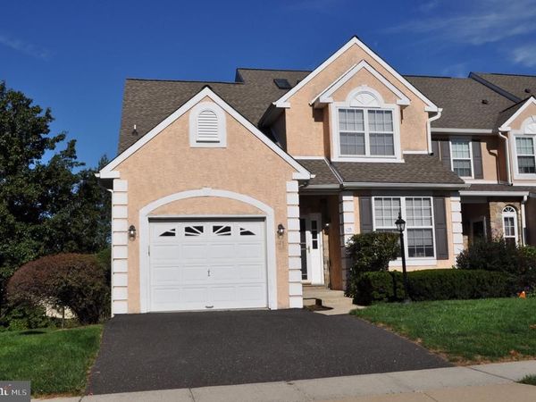 18 WHEATSHEAF LANE, EAGLEVILLE, PA 19403