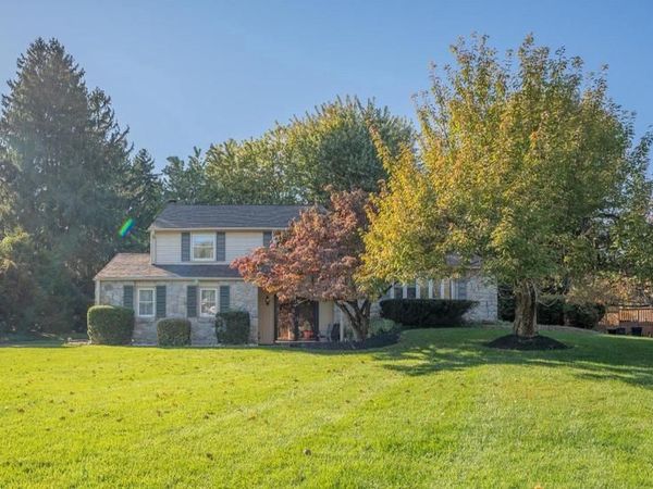 72 EAGLE MOUNT DRIVE, RICHBORO, PA 18954