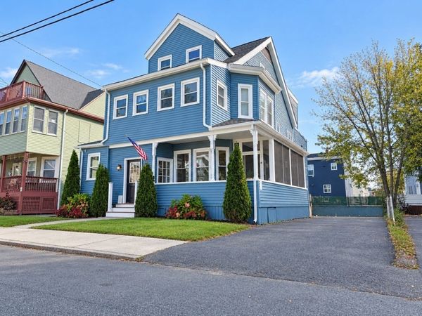 29 Seafoam Ave, Unit 1, Winthrop, MA 02152