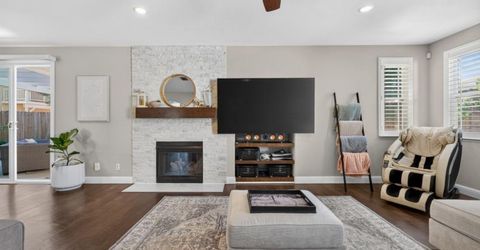 1609 Hummingbird Way, Roseville, CA 95747 Photo