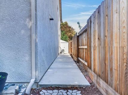 1609 Hummingbird Way, Roseville, CA 95747 Photo