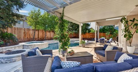 1609 Hummingbird Way, Roseville, CA 95747 Photo