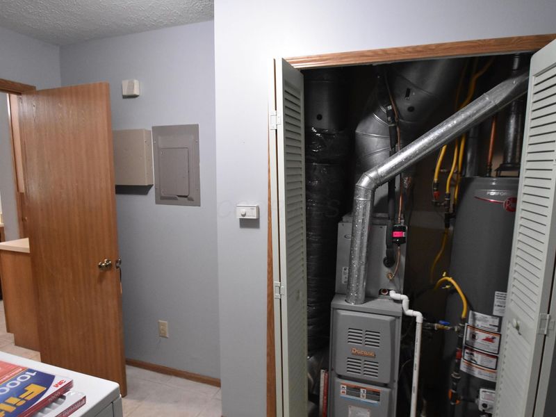 3693 Charlemonte Way, Unit 4, Canal Winchester, OH 43110 Photo 19