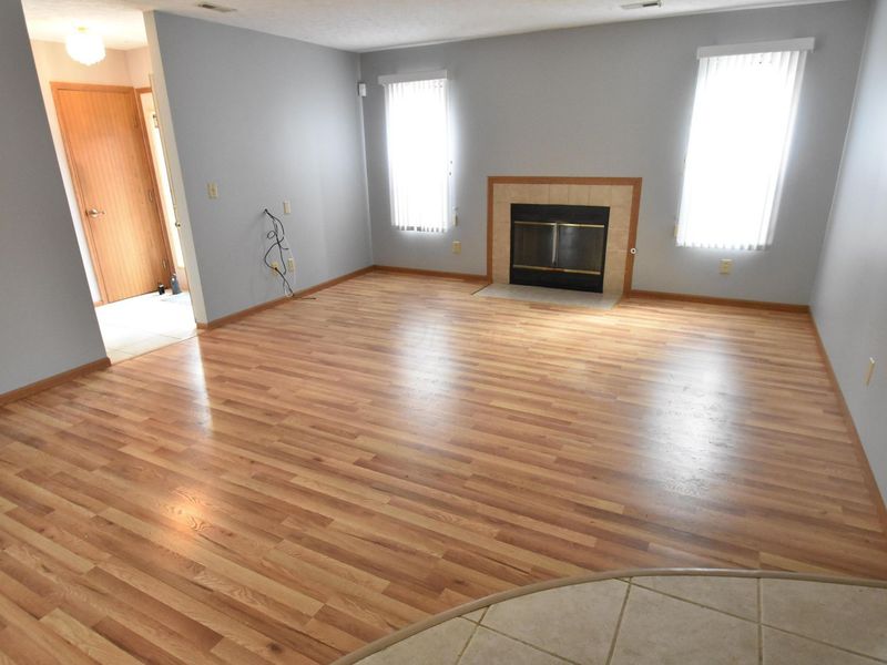 3693 Charlemonte Way, Unit 4, Canal Winchester, OH 43110 Photo 4