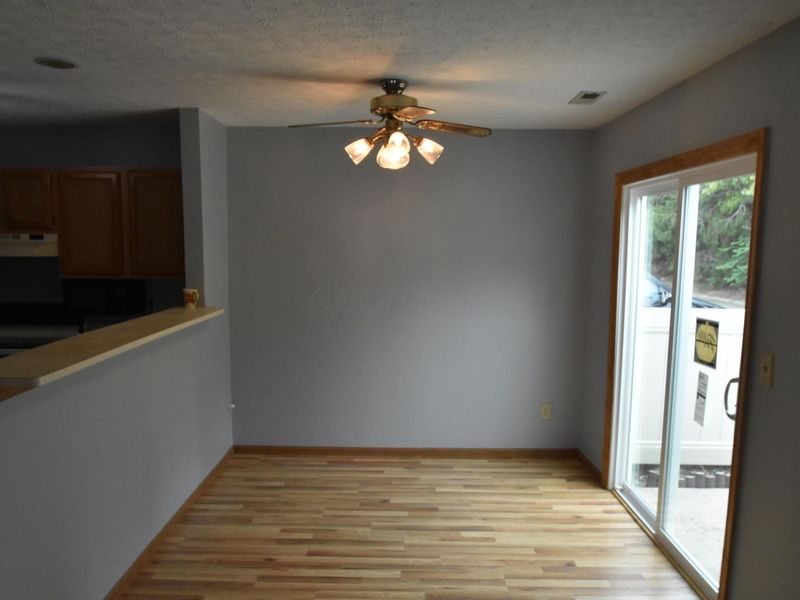 3693 Charlemonte Way, Unit 4, Canal Winchester, OH 43110 Photo 7