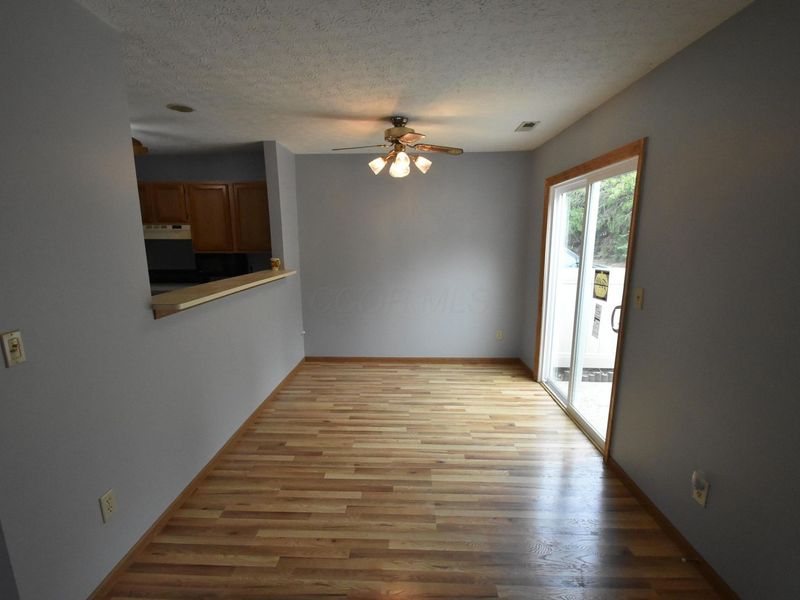 3693 Charlemonte Way, Unit 4, Canal Winchester, OH 43110 Photo 8