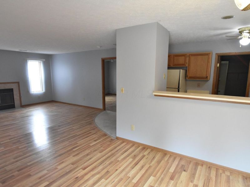 3693 Charlemonte Way, Unit 4, Canal Winchester, OH 43110 Photo 9