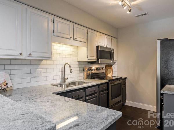 5001 Sharon Road , Unit C, Charlotte, NC 28210
