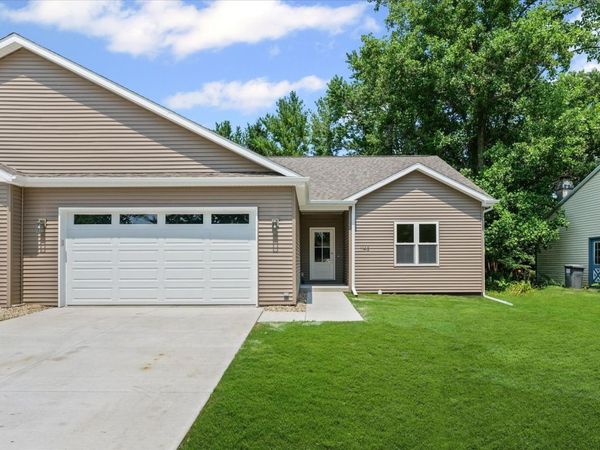 114 W Mchenry Street , Unit B, Urbana, IL 61801