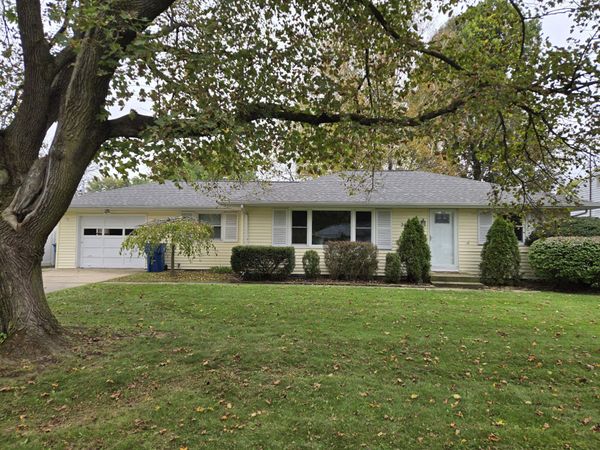 3413 Cranbrook Avenue, Kalamazoo, MI 49006