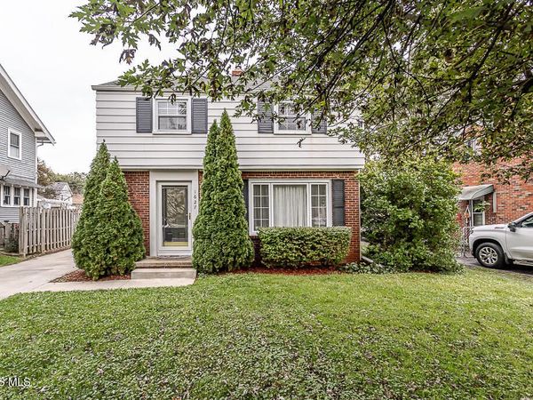 1627 Yosemite Drive , Toledo, OH 43614