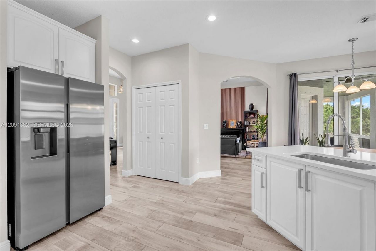 5804 NW West Dooley Cir , Port Saint Lucie, FL 34986 Photo