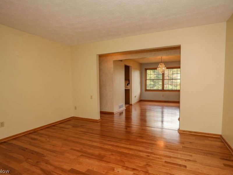 1835 Lynn Road, Kent, OH 44240 Photo 5
