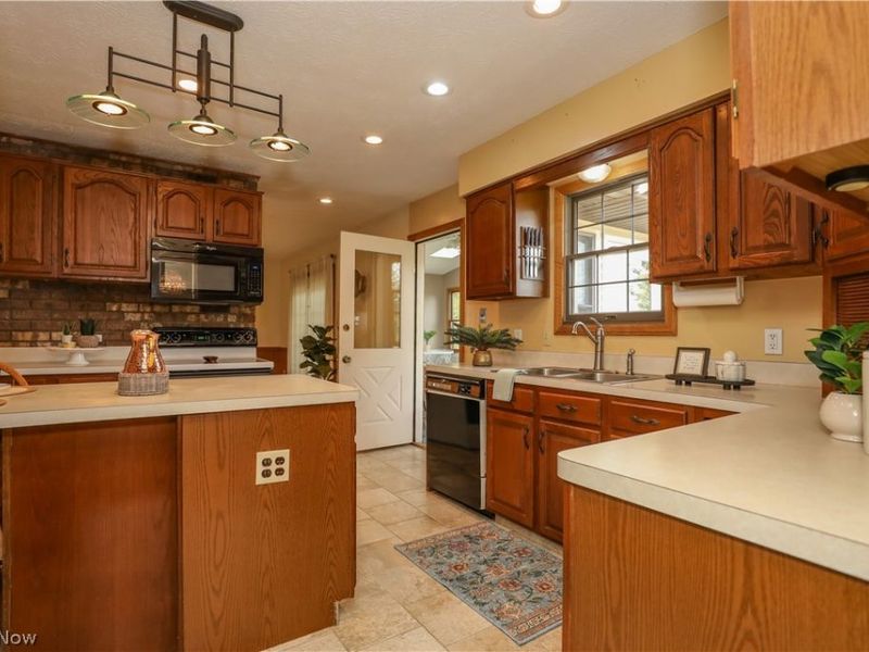 1835 Lynn Road, Kent, OH 44240 Photo 9