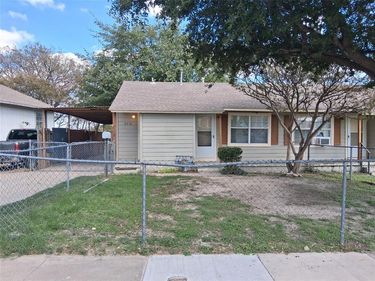 2416 22nd Street, Unit 2418, Fort Worth, TX 76106