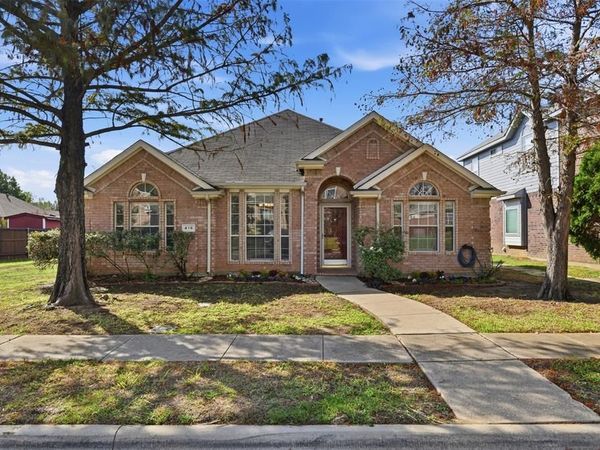 416 Kyle Lane, Lewisville, TX 75067