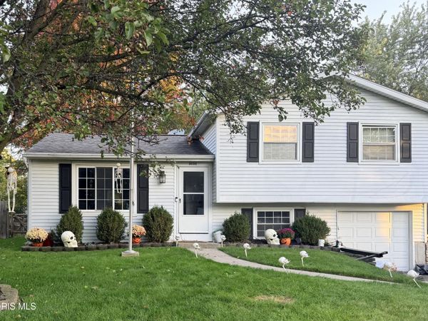 5656 Pheasant Hollow Drive , Toledo, OH 43615