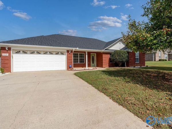 307 Antler Point Drive, New Market, AL 35761