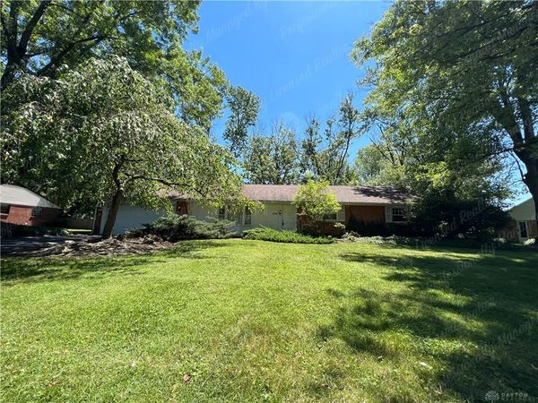536 Brandwynne Court, Dayton, OH 45459