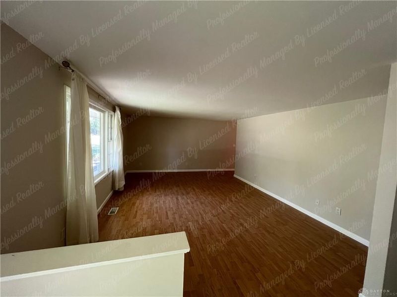 536 Brandwynne Court, Dayton, OH 45459 Photo 3