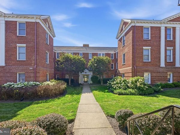 906 S WASHINGTON STREET , Unit 111, ALEXANDRIA, VA 22314