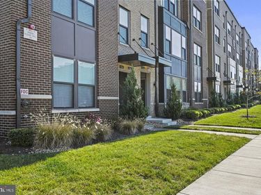 232 VAN BUREN STREET , HERNDON, VA 20170