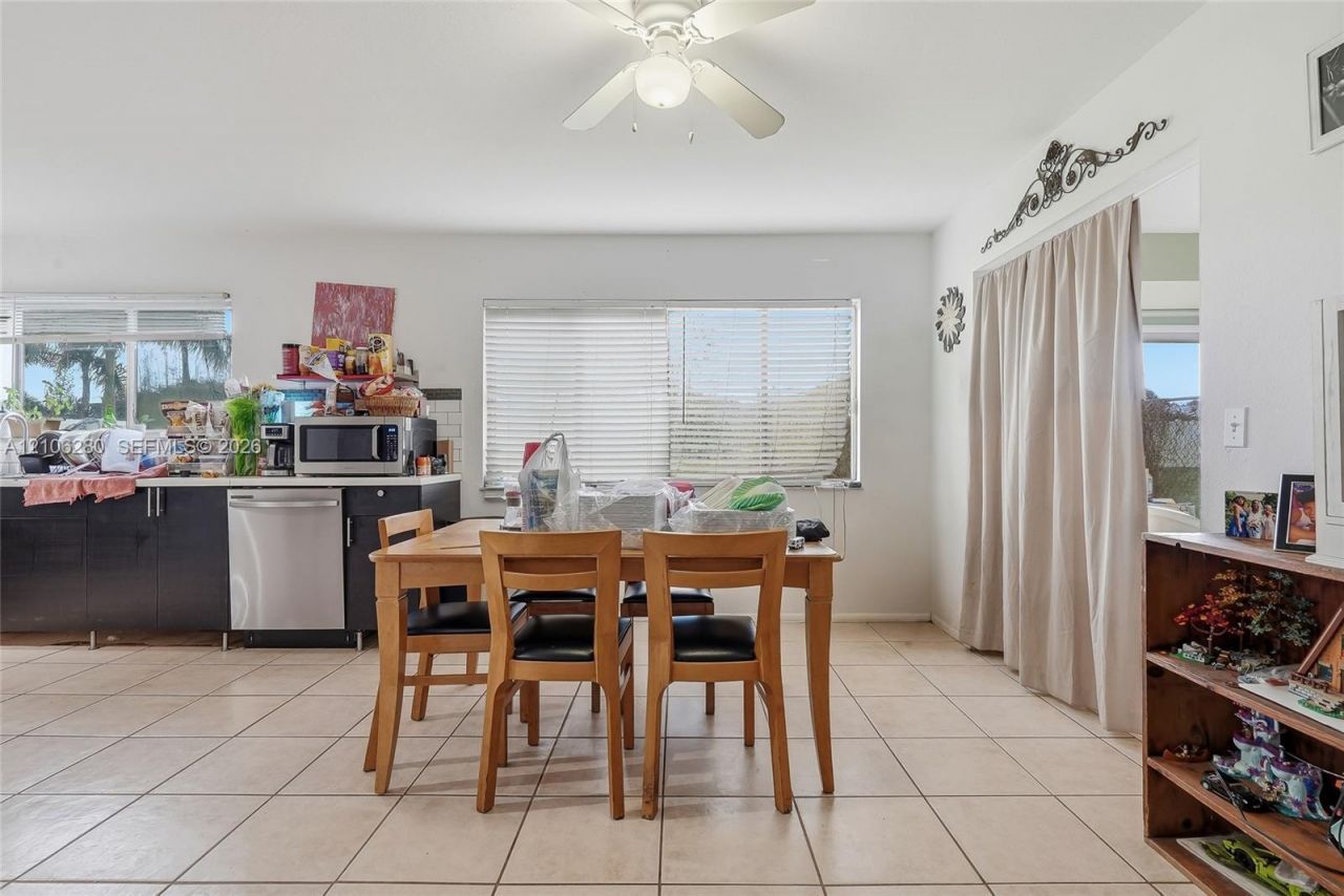 2017 SE Ancora Ct , Port Saint Lucie, FL 34952 Photo
