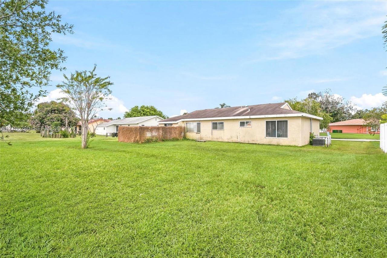 2017 SE Ancora Ct , Port Saint Lucie, FL 34952 Photo