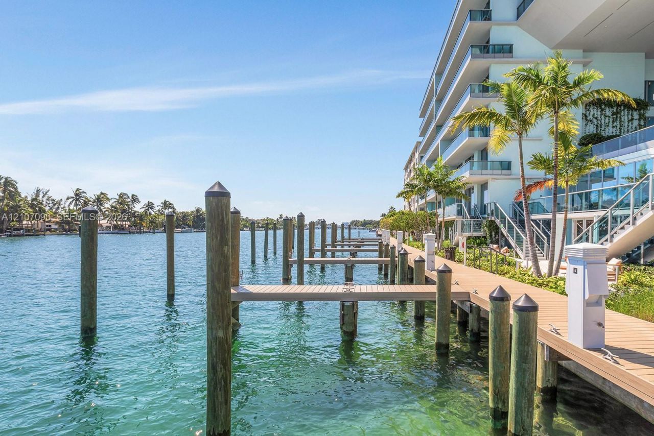 9221 E Bay Harbor Drive , Unit 609, Bay Harbor Islands, FL 33154 Photo