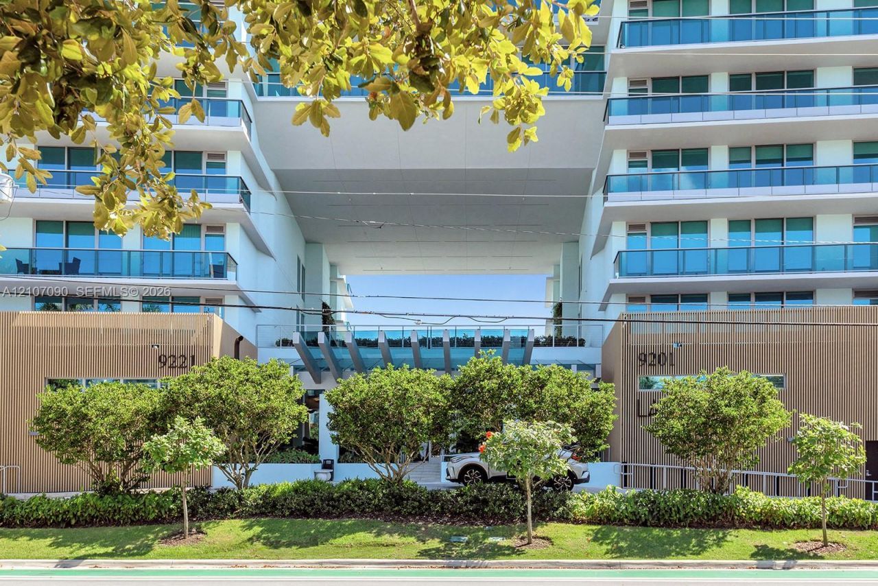 9221 E Bay Harbor Drive , Unit 609, Bay Harbor Islands, FL 33154 Photo