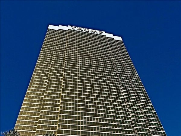 2000 N Fashion Show Drive, Unit 2614, Las Vegas, NV 89109