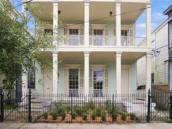 1408 MAGAZINE Street , Unit 2B, New Orleans, LA 70130