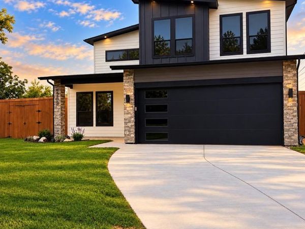 5200 GIBSON Drive, The Colony, TX 75056