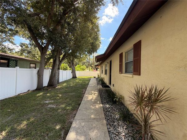 615 2ND AVENUE NE, Unit A, LARGO, FL 33770