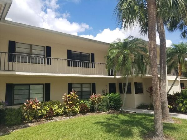 7050 FAIRWAY BEND LANE , Unit 266, SARASOTA, FL 34243