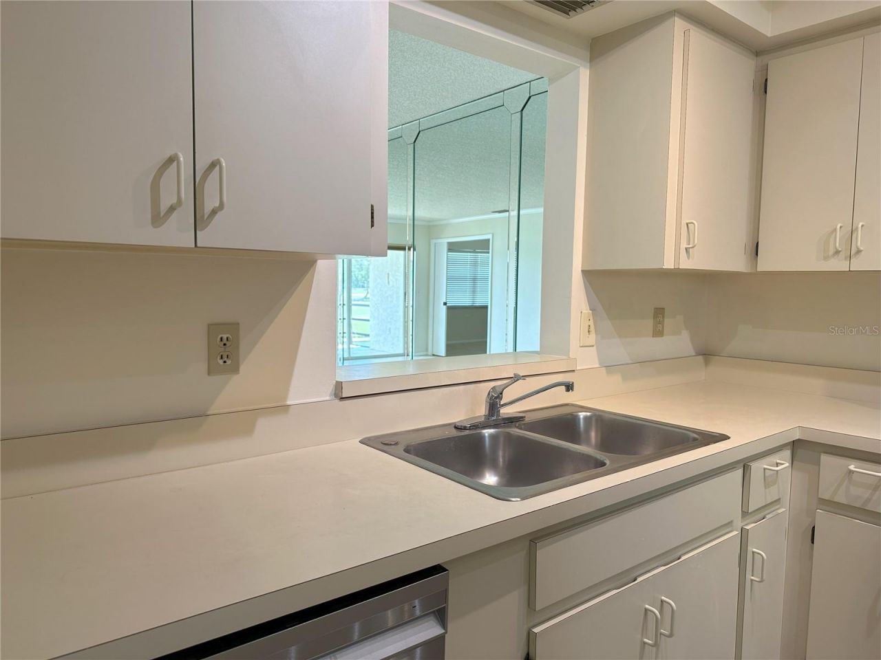7050 Fairway Bend Lane, Unit 266, Sarasota, FL 34243 Photo