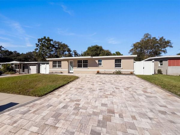 645 10TH PLACE , SAFETY HARBOR, FL 34695