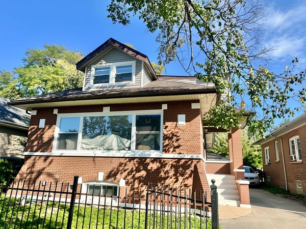 10145 S Lafayette Avenue , Chicago, IL 60628