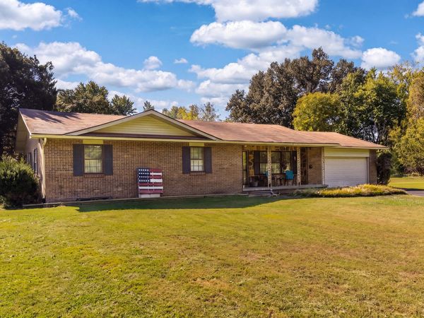 2201 Mchaney Road , Harrisburg, IL 62946