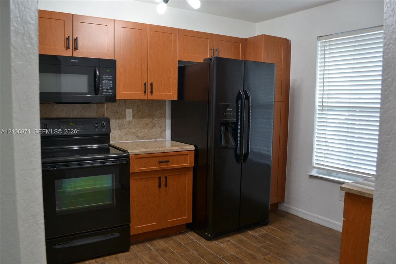 12813 SW 32nd St , Unit 138, Miramar, FL 33027 Photo