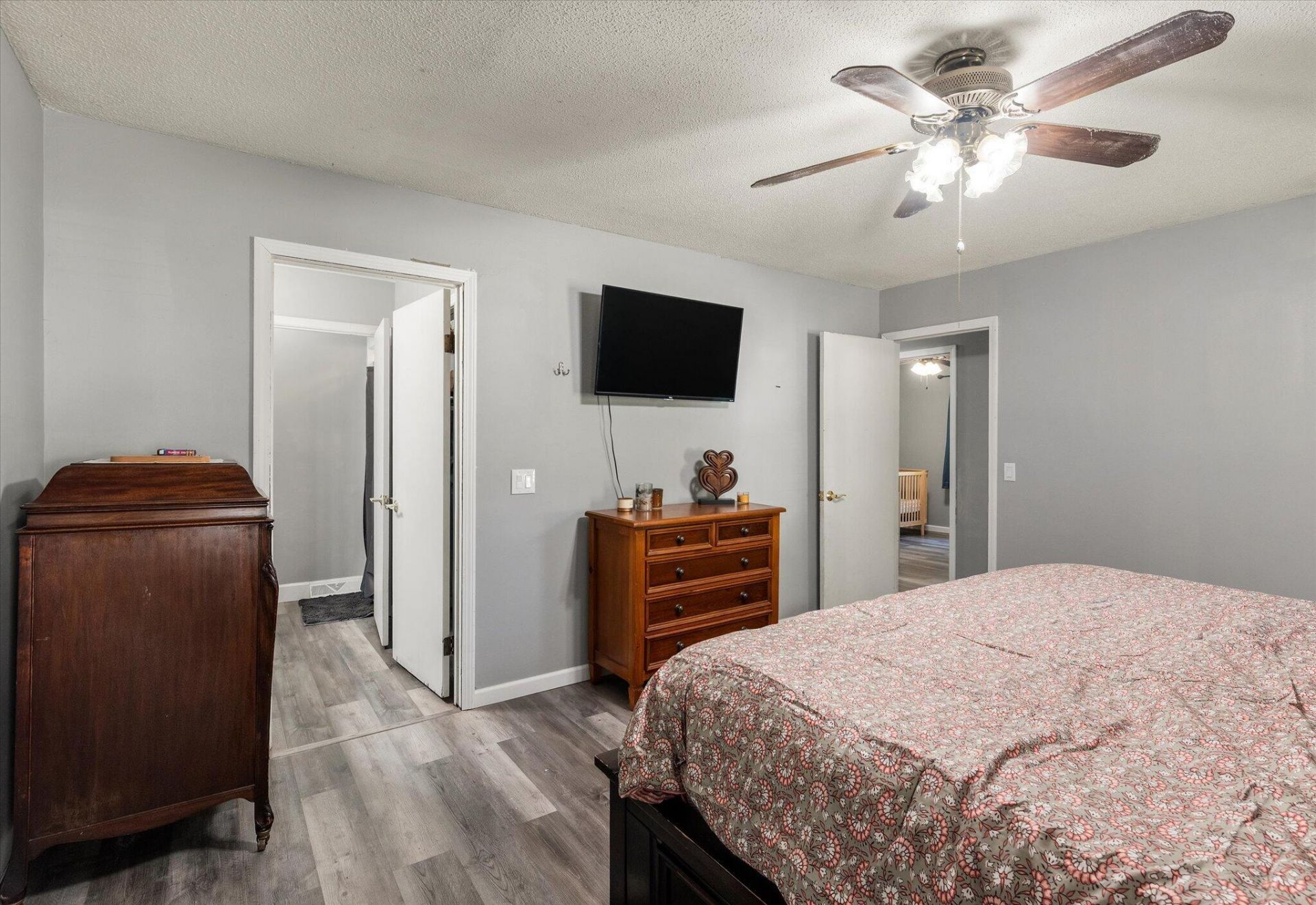 201 Stratford Drive Photo 16