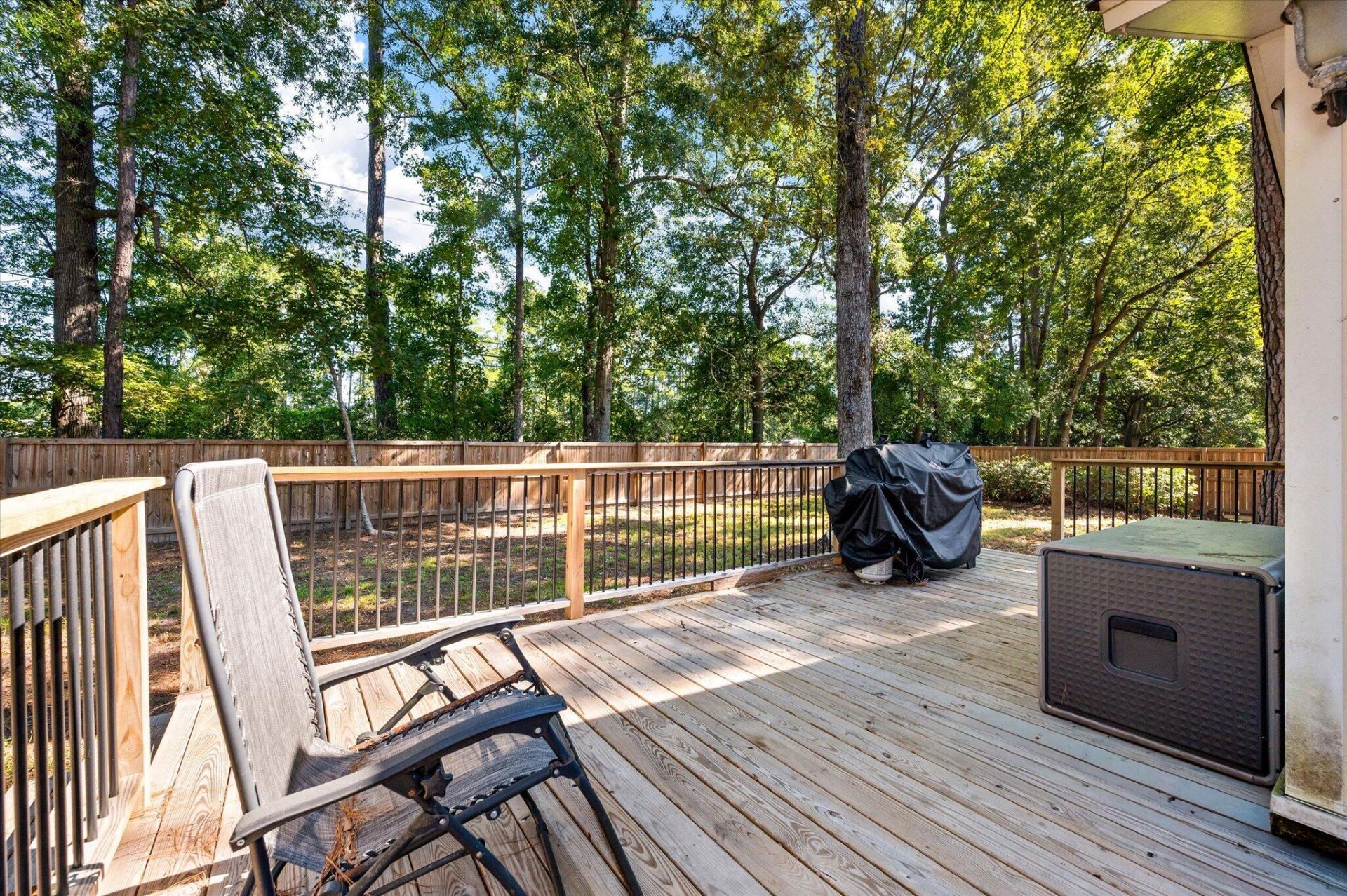 201 Stratford Drive Photo 32