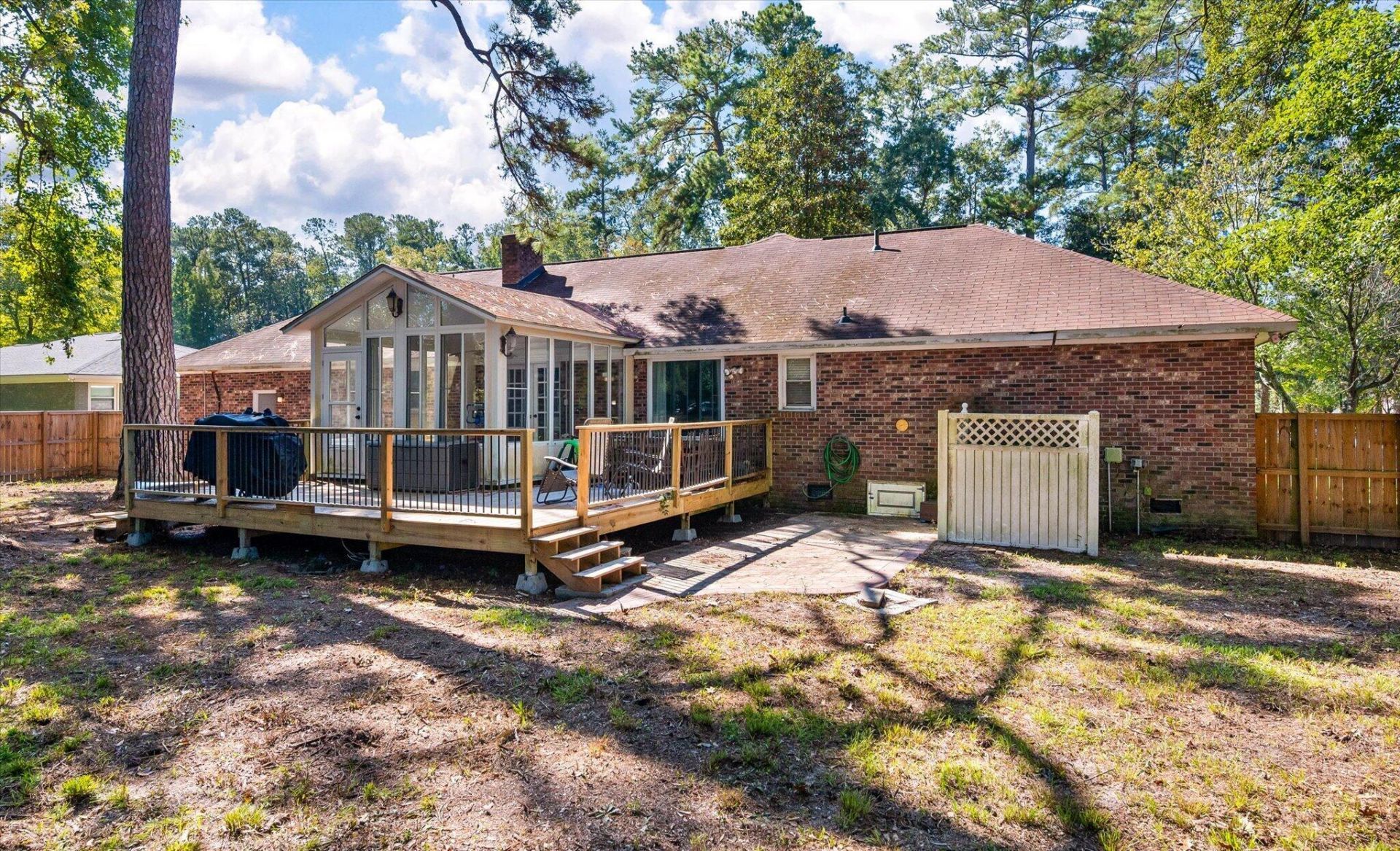 201 Stratford Drive Photo 33
