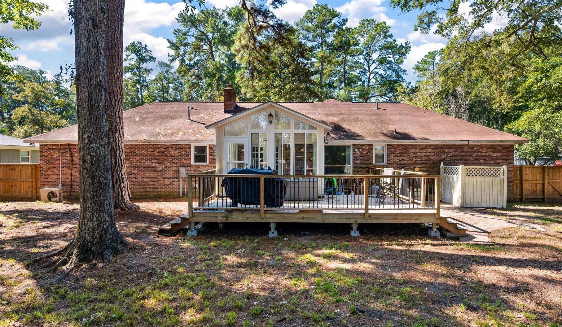 201 Stratford Drive Photo 34