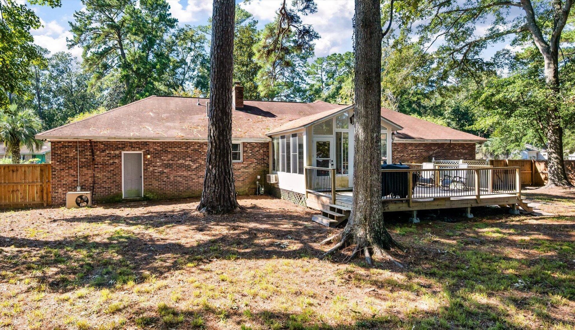 201 Stratford Drive Photo 35