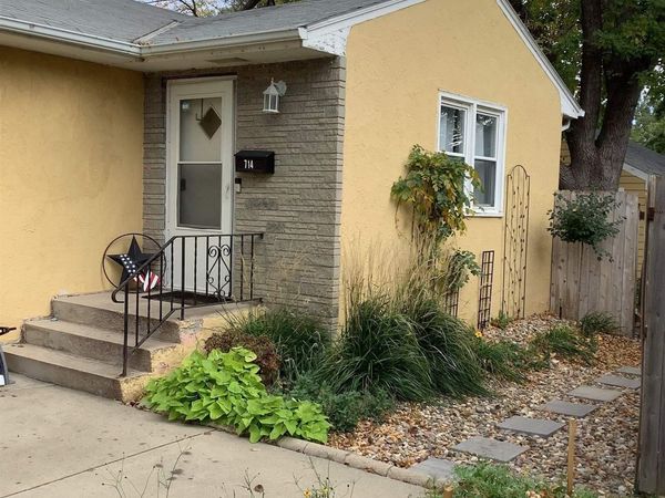 714 N Blauvelt Ave, Sioux Falls, SD 57103
